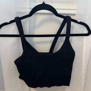 SIMPLE BLACK TANK